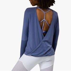 Reebok Blue Open BackLong Sleeve Tee Size Small